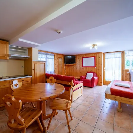 Des Montauds - & Restaurant Hotel Villard-de-Lans