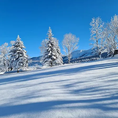 Des Montauds - & Restaurant Villard-de-Lans