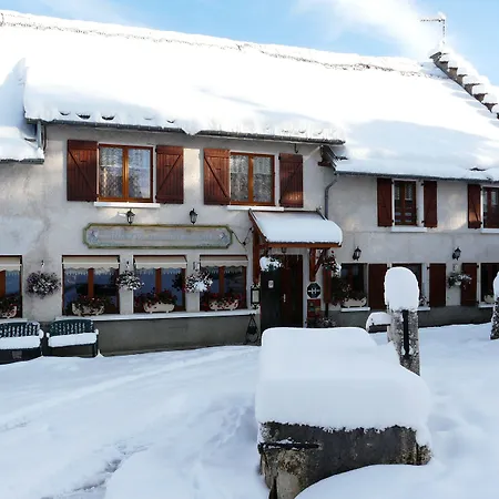 Des Montauds - & Restaurant 2*