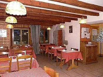 Des Montauds - & Restaurant Hotel 2*